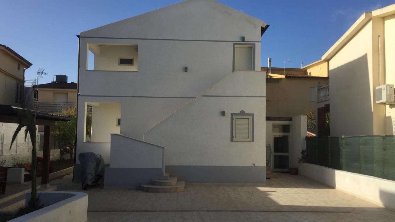 B&B Villa Arena Zingarello Exterior photo